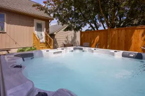 The Innkeepers Quarters at Witmer Estate, HOT TUB - Image 2