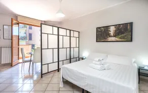 Travelershome Ciampino Suite - Image 2