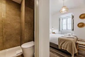 Lavradores Boutique Guesthouse - Image 4