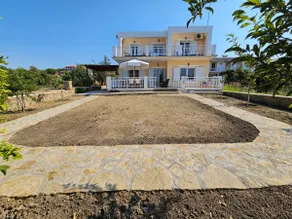 Foinikounta Central Beach Villa (Peace & Proximity) - Image 2