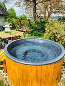 Cottage with pool, bathtub, fireplace in Dębowy Gaj - Image 4