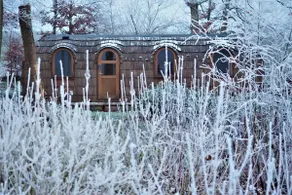 Cosy, design and glamour woody cabin in the nature - Image 4