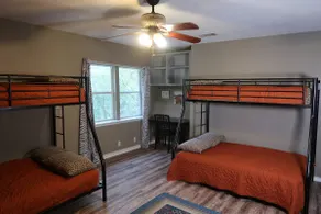 Zoo Stay: Your Unique Austin Opportunity - Image 5