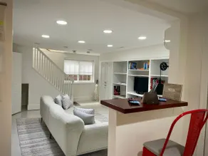 The White House Luxury Sanctuary - Image 4