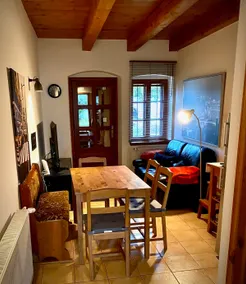 Comfort & Convenience with a Touch of History - Image 3