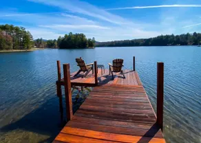 Lakeshore Cottage- Lakefront, Hot Tub & Gameroom - Image 4