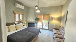 Quiet Oasis: Garden, BBQ, Hammock, 3min to Beach - Image 3