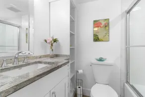 New Renovated-Beach & Boardwalk at Your Door &Pool - Image 3