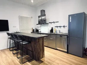 Loft directly next to Oktoberfest and downtown - Image 4
