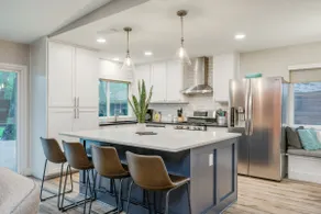 The South Austin Social Retreat | 5BR · 10 Guests - Image 2