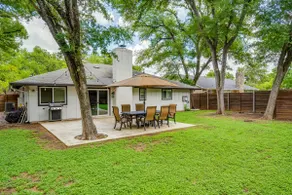 The South Austin Social Retreat | 5BR · 10 Guests - Image 3