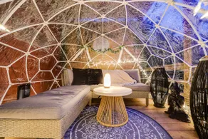 hidden gem retreat-HotTub, Igloo & movie room - Image 5