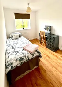 Rotherham Wickersley Village 2 Bedroom Apartment - Image 5