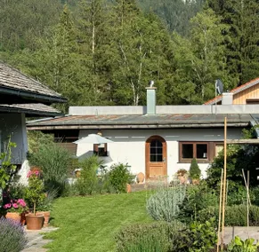 Design-Apartment am Wildbach mit Bergblick & direktem Zugang zur Natur - Image 2