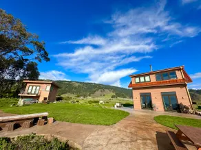 Cottage & private beach on 63 acres - Image 3