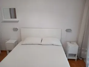 Lovely 3 bedrooms apartment in the city center - Image 5