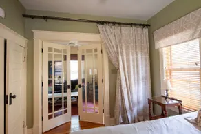 South Bend, 1 Bedroom Cottage Built in 1912 - Image 3
