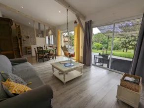 Bel Cottage: Private Pool & Large Park - Image 2