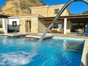 Villa Kalypso Infinity Pool Villa - Image 4