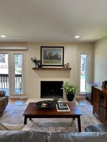 Jewel by the lake! Water + pool views, stylish 3BR - Image 5
