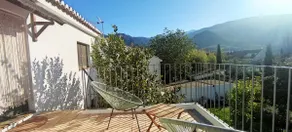 Romantic suite with pool and Sierra Nevada views - Image 3
