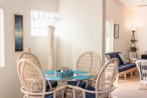 Neptuno Big Apt. AC/Heater 2BR2BAWiFi-Netflix-Pkng - Image 4