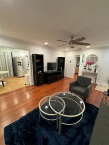 Hermosa Casa En Silicon Valley. ¡Buena ubicación! - Image 3