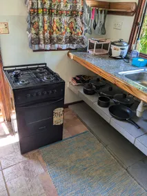 La Passe Guesthouse Self Catering Bungalow - Image 4