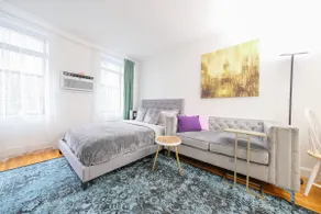 ★ HIP NYC STUDIO W/sleeping loft-central location★ - Image 2