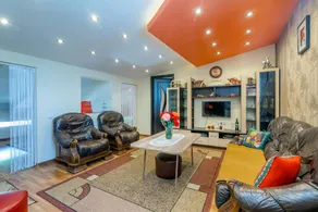 2BR Apt in Gori Center Near Stalin Museum - Image 4