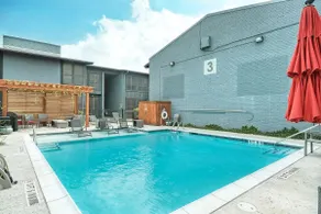 Keep Austin Cozy - Boutique Central Retreat - Image 5