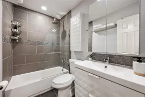 Keep Austin Cozy - Boutique Central Retreat - Image 3