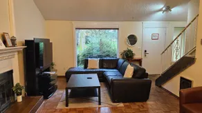 Waterview Oasis Cottage in Park-Like Neighborhood - Image 3