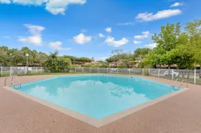The Garden of the Muses - Air-conditioned, Swimming Pool, Parking - Image 4