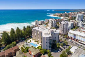 Studio Apartment at Quest Cronulla Beach - Image 5