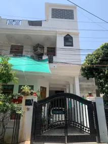 Positive Home (Room, balcony & separate entrance) - Image 2