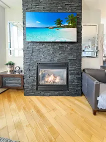 BIG Penthouse+Steamroom+Fireplace+U/G parking - Image 4