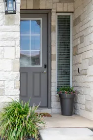 Stay at Steph’s Farmhouse! Right next to Kalahari Resorts and Dell Diamond! - Image 4