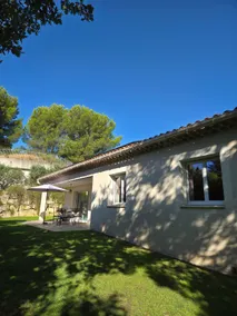 Provençal Escape: Villa with Pool and Garden - Image 3