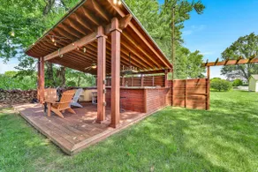 Backyard Retreat - Image 4