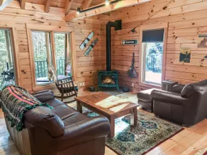 Abgeschiedene Hütte mit 2 Schlafzimmern und Dachboden - Image 3