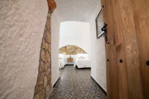 Cave-House, ”Live the experience” - Image 2