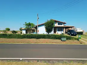 Casa Maravilhosa em Riviera Santa Cristina Xlll - Image 2