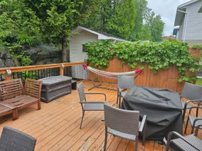 Relaxing, Spacious, and Private 3 Bedroom House - Image 4