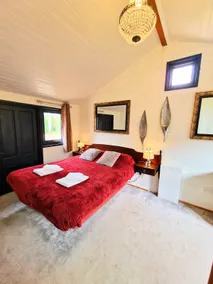 Beaver 1 Hot Tub-Warminster-Bath - Image 3