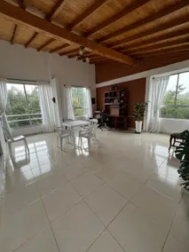 Entire house in Carmen de Viboral. Green areas - Image 5