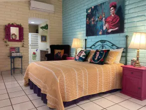 La Casita de Frida (Frida's Little House) - Solimar, San Carlos - Image 2