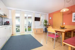 Apartment 2 (2-6 guests with balcony) - Image 3