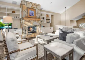 Roomy, Well Appointed Home on Free Shuttle Route in Nice Neighborhood w/Hot Tub - Image 2