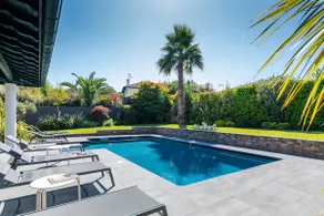 Cocoonr - Villa Julia - Superb Villa with Pool - Image 3